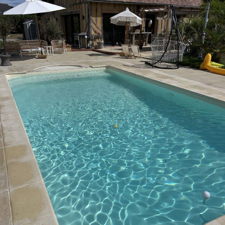 Alf-piscine - Comment choisir le bon filtre à sable pour optimiser la qualité de l'eau de ma piscine ? - Featured Image 1